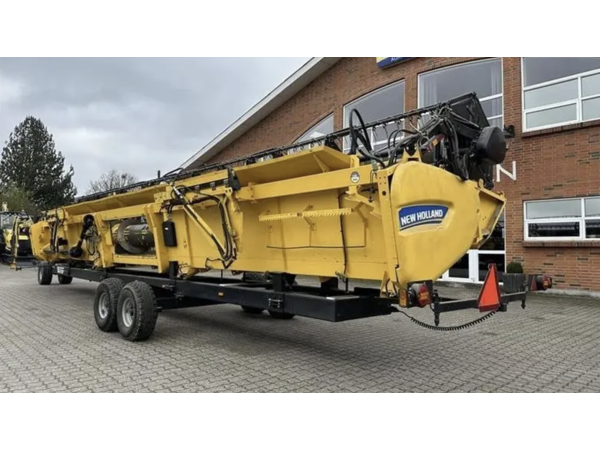 Комбайн New Holland CX8.85 (2016)