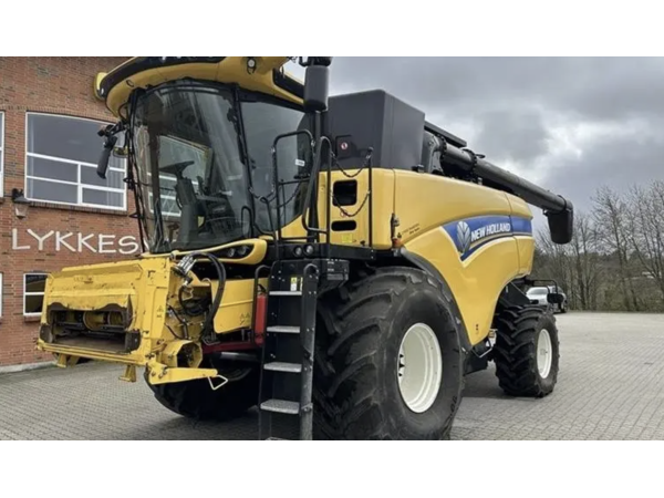Комбайн New Holland CX8.85 (2016)