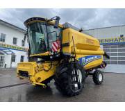 Комбайн New Holland TC5070
