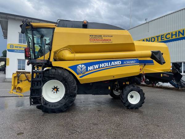 Комбайн New Holland TC5070 (2014)