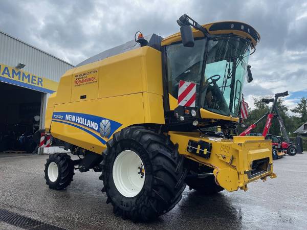 Комбайн New Holland TC5070 (2014)
