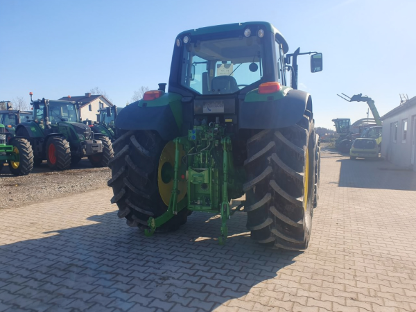 Трактор John Deere 6930 (2011)