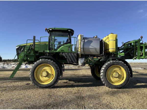 Самохідний обприскувач John Deere R4038 (2017)