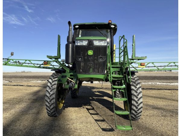 Самохідний обприскувач John Deere R4038 (2017)