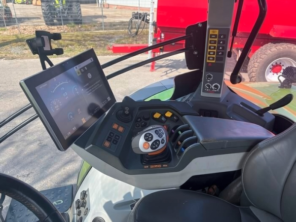 Трактор Claas Arion 660 (2021)