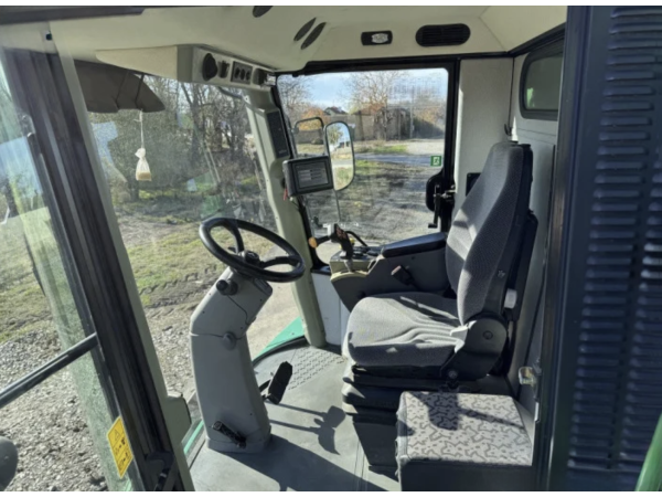 Комбайн John Deere W440 (2015)