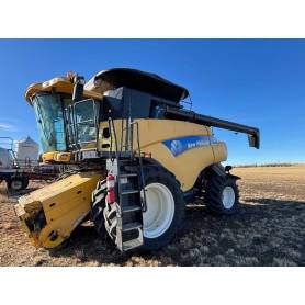 Комбайн New Holland CR 9080 (2011)