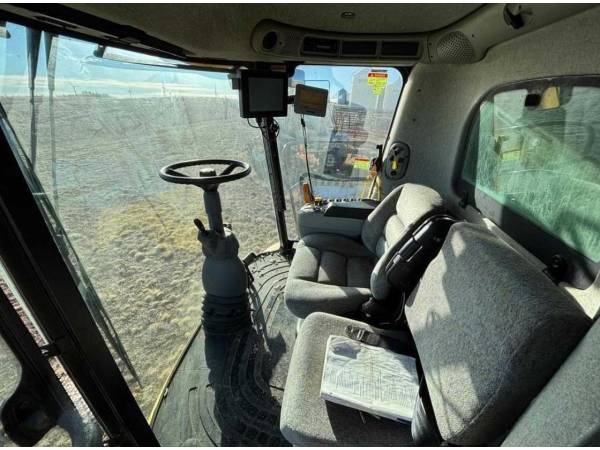 Комбайн New Holland CR 9080 (2011)