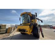 Комбайн New Holland CX 5090