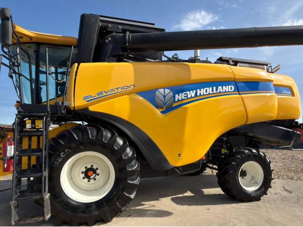 Комбайн New Holland CX 5090 (2017)