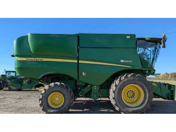 Комбайн John Deere S670 i (2013)