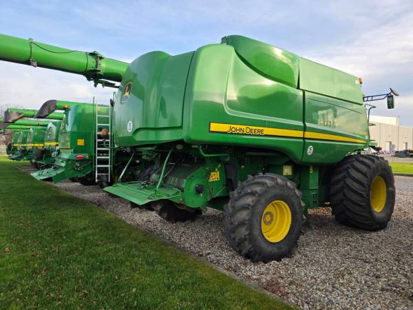 Комбайн John Deere S690i (2009)