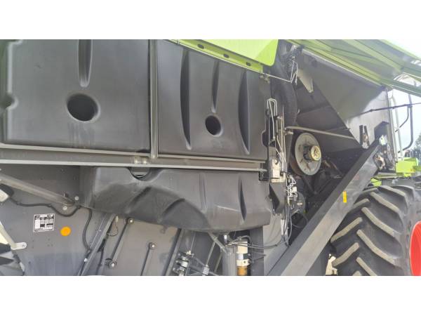 Комбайн Claas Lexion 750 (2011)