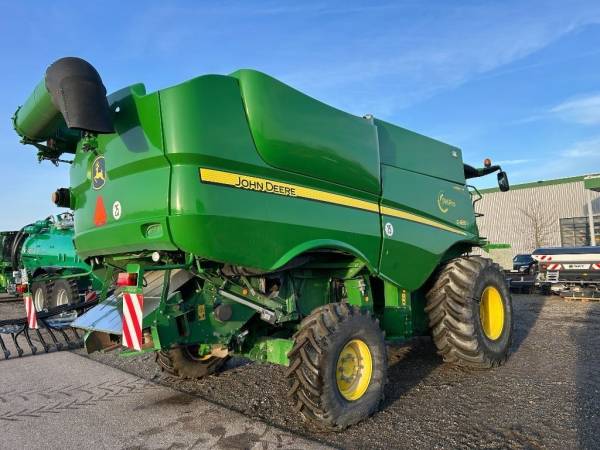 Комбайн John Deere S680i (2012)