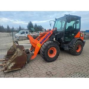 Екскаватор-навантажувач Komatsu WA70-7 (2015)