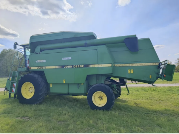 Комбайн John Deere 2064 (1996)