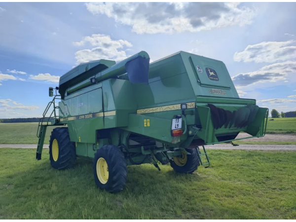 Комбайн John Deere 2064 (1996)