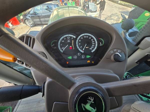 Трактор John Deere 6150R (2014)
