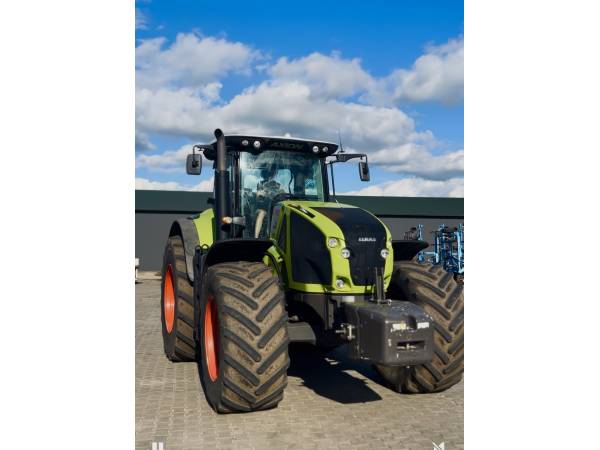 Трактор Claas Axion 950 (2016)