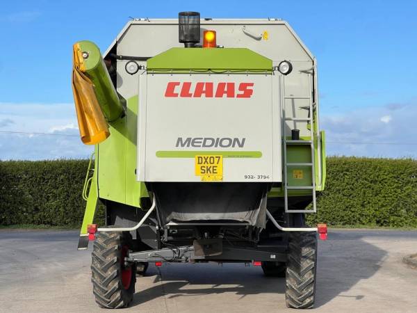 Комбайн Claas Medion 310 (2007)