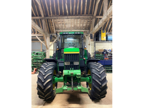 Трактор John Deere 7710 (2002)