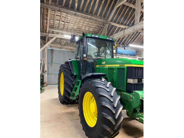 Трактор John Deere 7710 (2002)