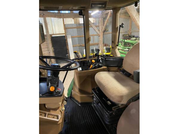 Трактор John Deere 7710 (2002)