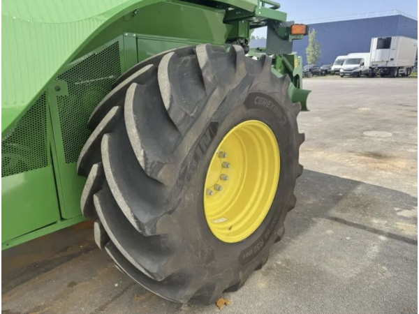 Комбайн John Deere S770 (2023)
