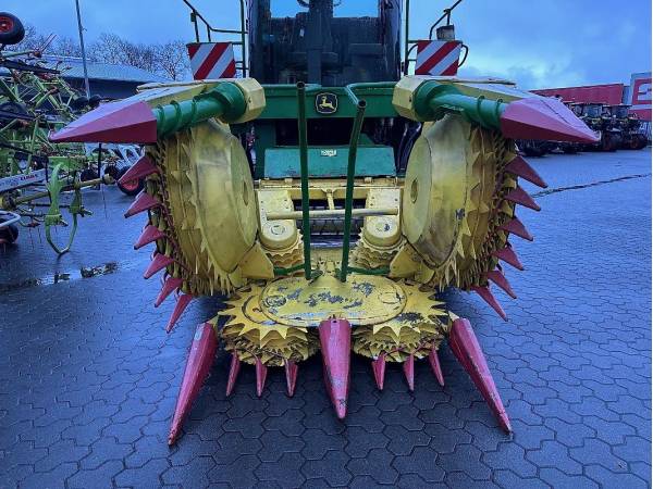 Кормозбиральний комбайн John Deere 7300 (2005)