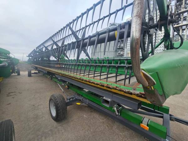 Жатка John Deere 640D HydraFlow (2013)