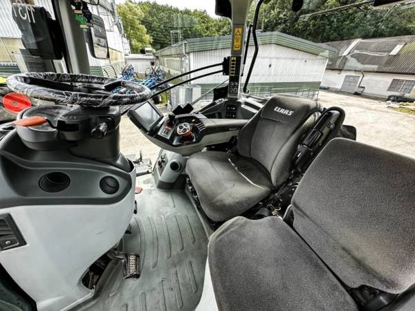 Трактор Claas Axion 950 (2014)