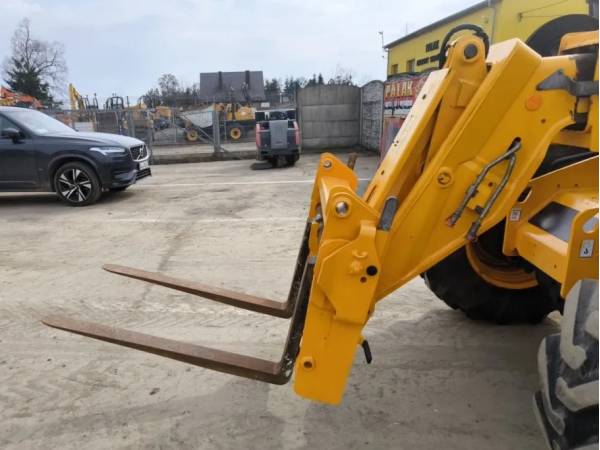 Навантажувач JCB 531-70 (2019)