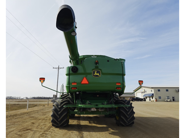 Комбайн John Deere S680 (2015)