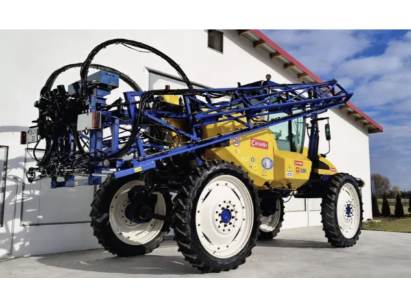 Опрыскиватель Caruelle UTL 3000 (2009)