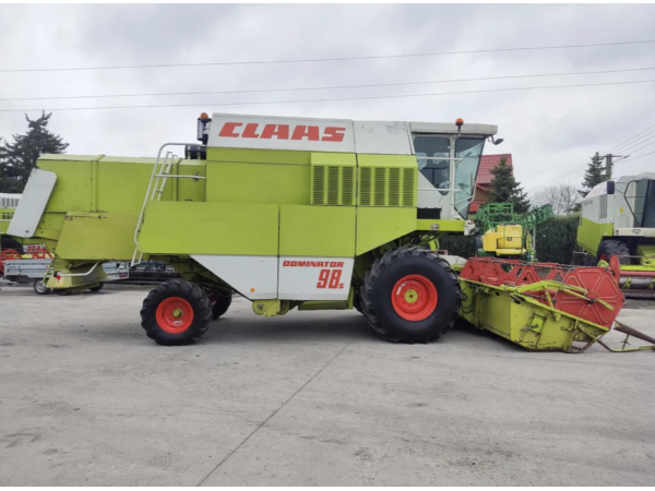 Комбайн Claas Dominator 98 S (1989)