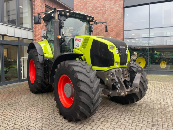 Трактор Claas Axion 830 (2017)