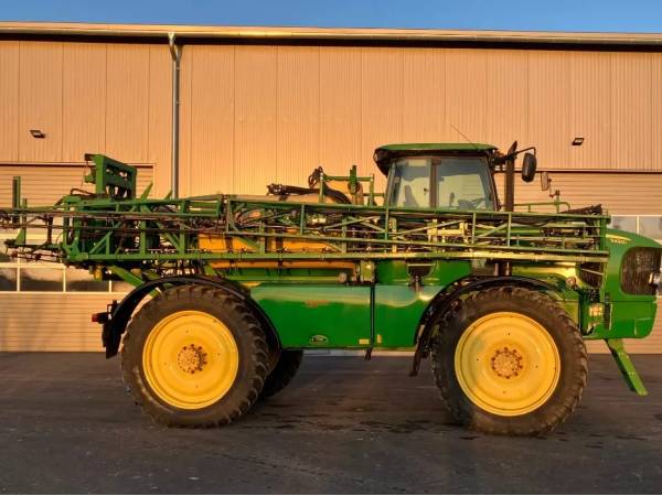 Самохідний обприскувач John Deere 5430i (2011)