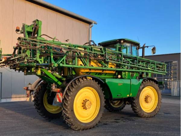 Самохідний обприскувач John Deere 5430i (2011)