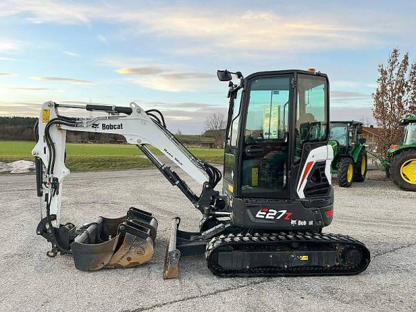 Міні-екскаватор Bobcat E27Z (2023)