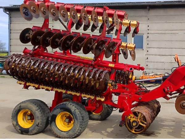 Дискова борона Vaderstad Carrier CR650 (2004)