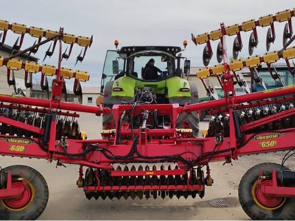 Дискова борона Vaderstad Carrier CR650 (2004)