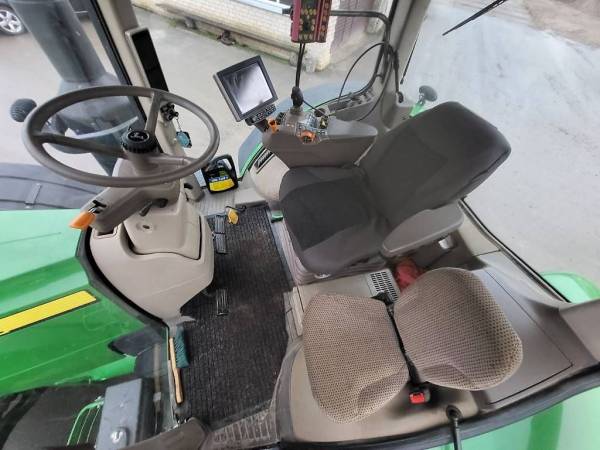 Трактор John Deere 8400R (2017)