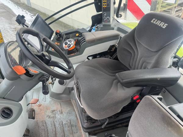 Трактор Claas Axion 810 (2021)