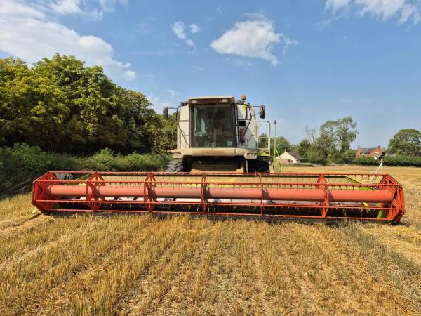 Комбайн Claas Lexion 480 (2001)