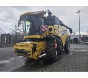 Комбайн New Holland CR 9080