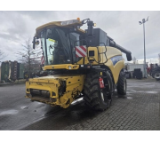 Комбайн New Holland CR 9080