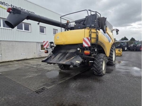 Комбайн New Holland CR 9080 (2012)