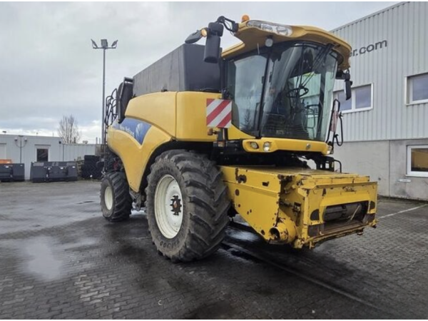 Комбайн New Holland CR 9080 (2012)