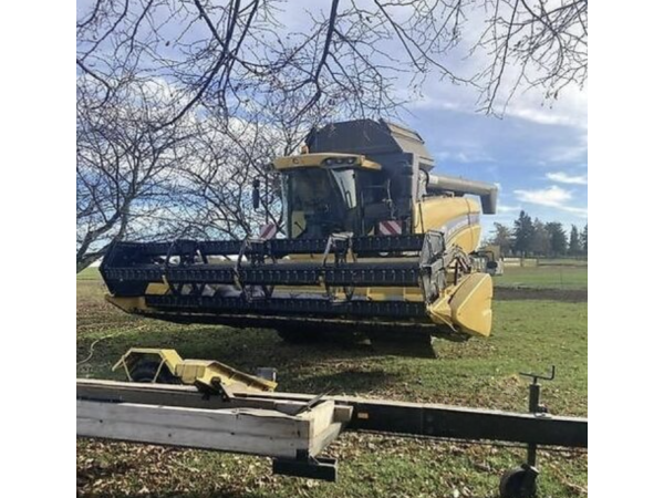 Комбайн New Holland CX5090 (2015)