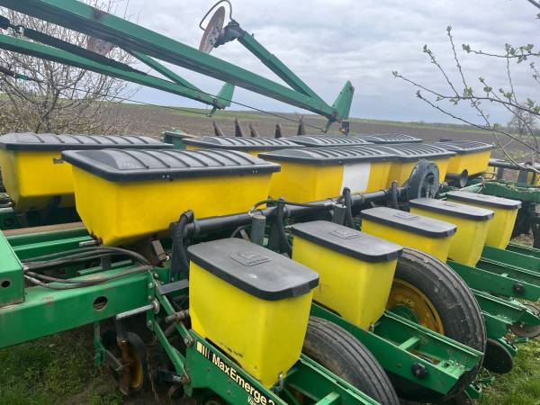Сівалка John Deere 7200